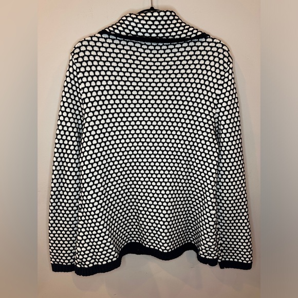 MCollection women’s black and white button up sweater - Picture 2 of 5